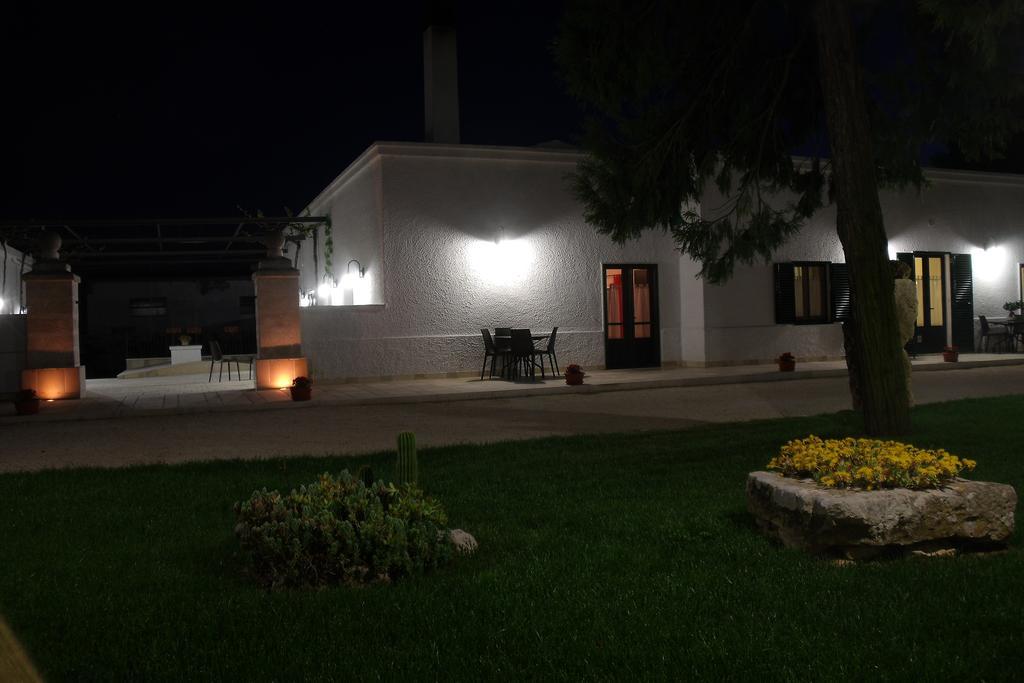 La Ferula Bed&pool *